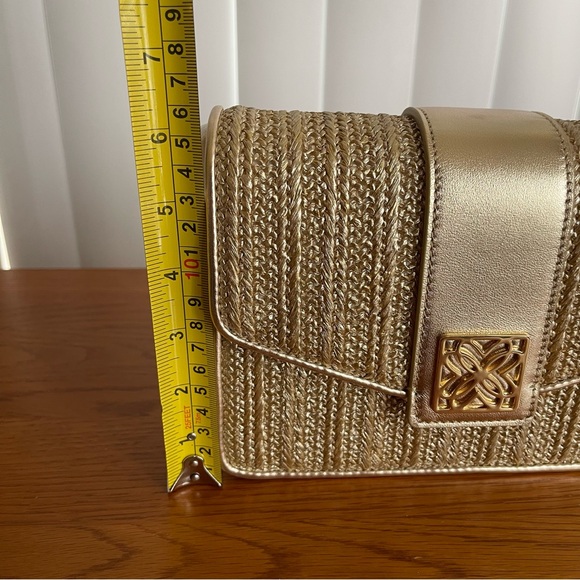 Lilly Pulitzer Dobson Crossbody - Picture 13 of 15